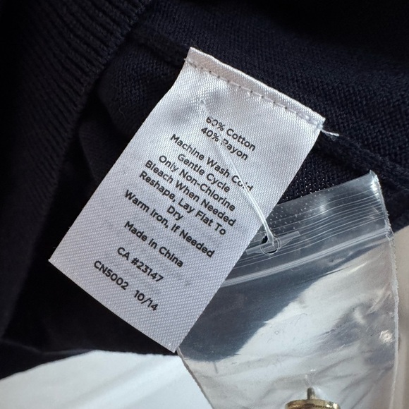 NWT Talbots Navy Blue Crewneck Sweater Top 3/4 Sleeves Preppy Summer Top Medium - Picture 8 of 9